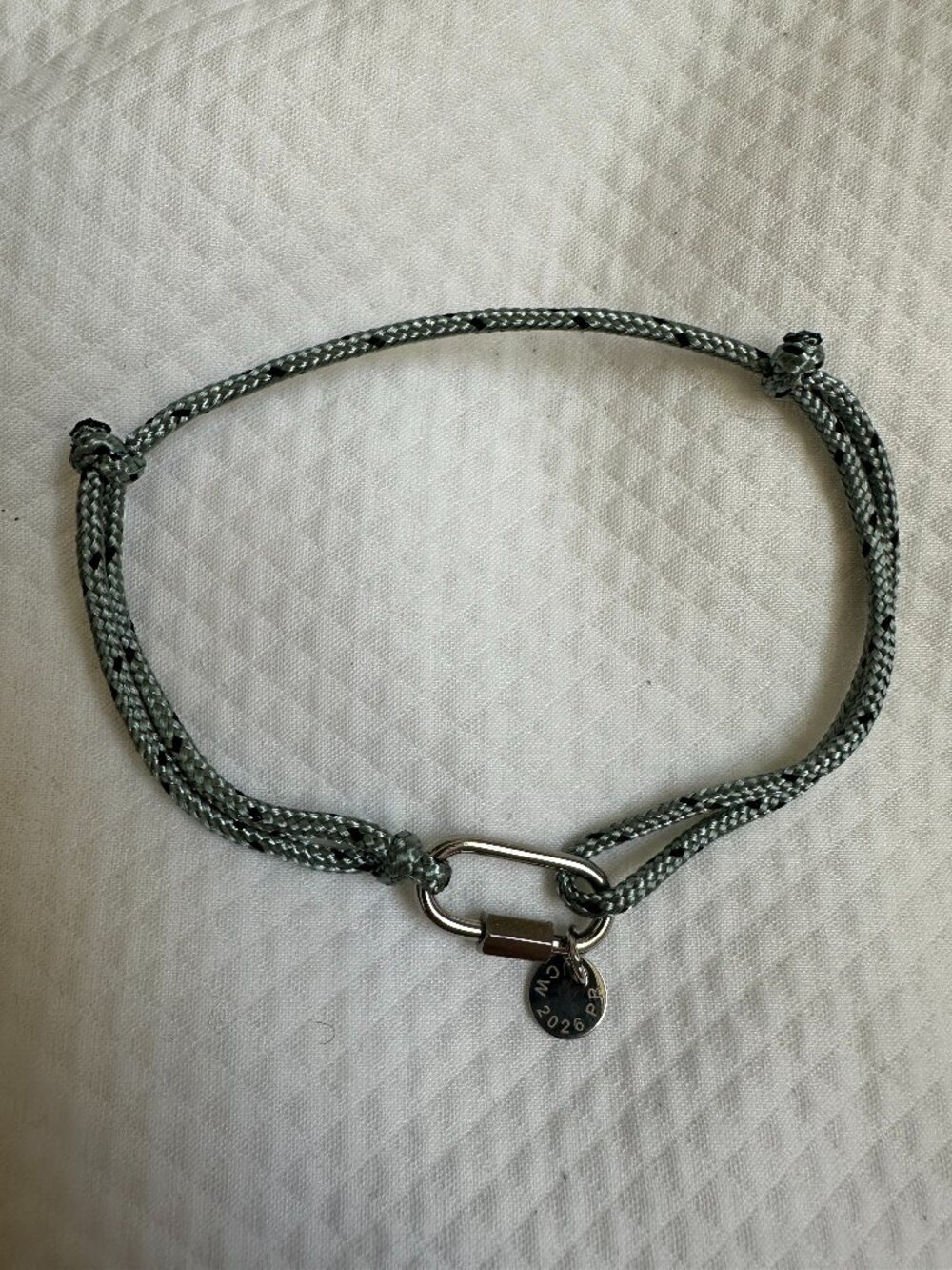 Georgetown University - Grey Speckled Rope & Carabiner Bracelet